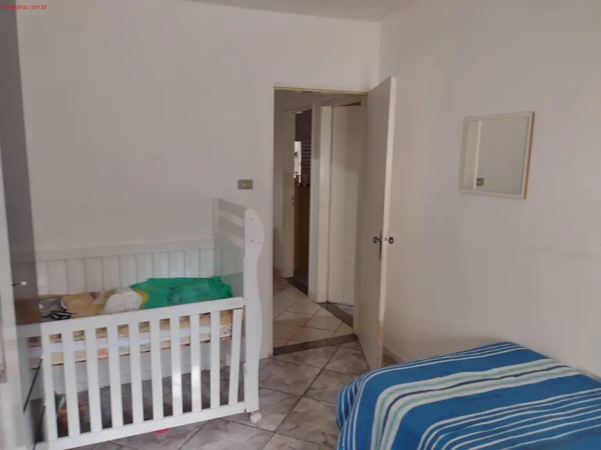 Casa com 3 quartos à venda, 110m2 em Sao Jose Dos Campos - SP - imagem 3 Foto 3 de Casa com 3 quartos à venda, 110m2 em Sao Jose Dos Campos - SP