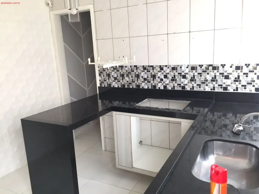 Foto 2 de Casa com 2 quartos à venda, 75m2 em Sao Jose Dos Campos - SP