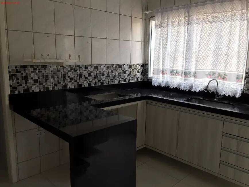 Foto 1 de Casa com 2 quartos à venda, 75m2 em Sao Jose Dos Campos - SP