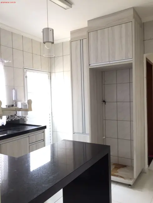 Casa com 2 quartos à venda, 75m2 em Sao Jose Dos Campos - SP - imagem 3 Foto 3 de Casa com 2 quartos à venda, 75m2 em Sao Jose Dos Campos - SP