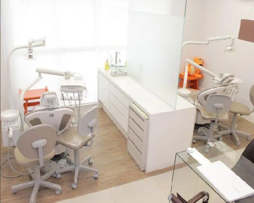Sala Comercial com 1 quarto para alugar, 48m2 em Gonzaga, Santos - SP - imagem 4 Foto 4 de Sala Comercial com 1 quarto para alugar, 48m2 em Gonzaga, Santos - SP
