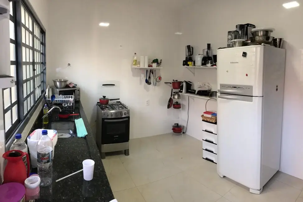 Casa com 3 quartos à venda, 199m2 em Estados Unidos, Uberaba - MG - imagem 9 Foto 9 de Casa com 3 quartos à venda, 199m2 em Estados Unidos, Uberaba - MG