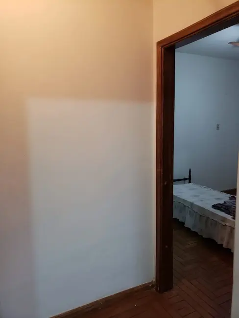 Casa com 5 quartos à venda, 254m2 em Estados Unidos, Uberaba - MG - imagem 9 Foto 9 de Casa com 5 quartos à venda, 254m2 em Estados Unidos, Uberaba - MG