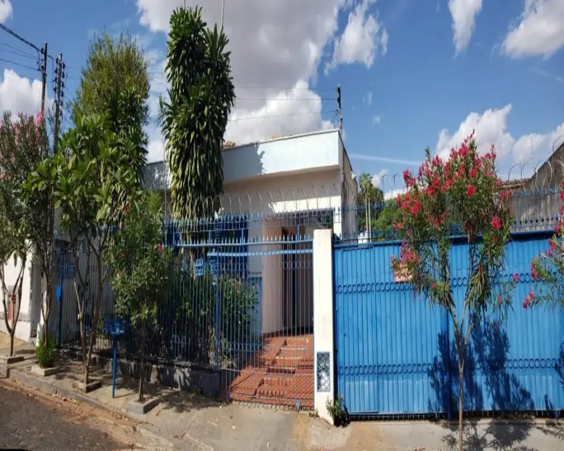 Foto 1 de Casa com 5 quartos à venda, 254m2 em Estados Unidos, Uberaba - MG