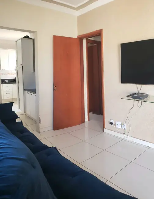 Casa com 3 quartos à venda, 108m2 em Conjunto Frei Eugênio, Uberaba - MG - imagem 9 Foto 9 de Casa com 3 quartos à venda, 108m2 em Conjunto Frei Eugênio, Uberaba - MG