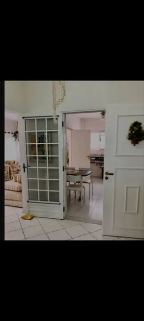 Apartamento com 2 quartos à venda, 109m2 em Pitangueiras, Guaruja - SP - imagem 4 Foto 4 de Apartamento com 2 quartos à venda, 109m2 em Pitangueiras, Guaruja - SP