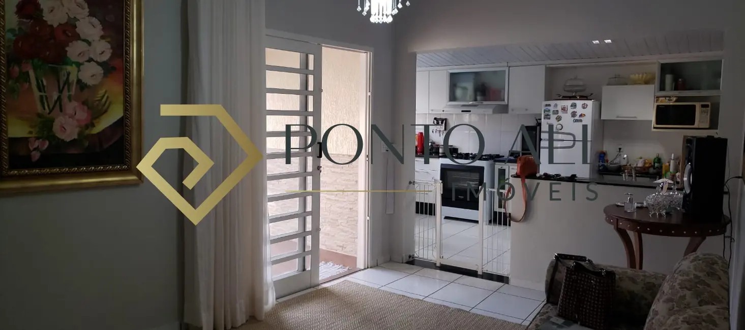 Casa com 3 quartos à venda, 129m2 em Olinda, Uberaba - MG - imagem 8 Foto 8 de Casa com 3 quartos à venda, 129m2 em Olinda, Uberaba - MG