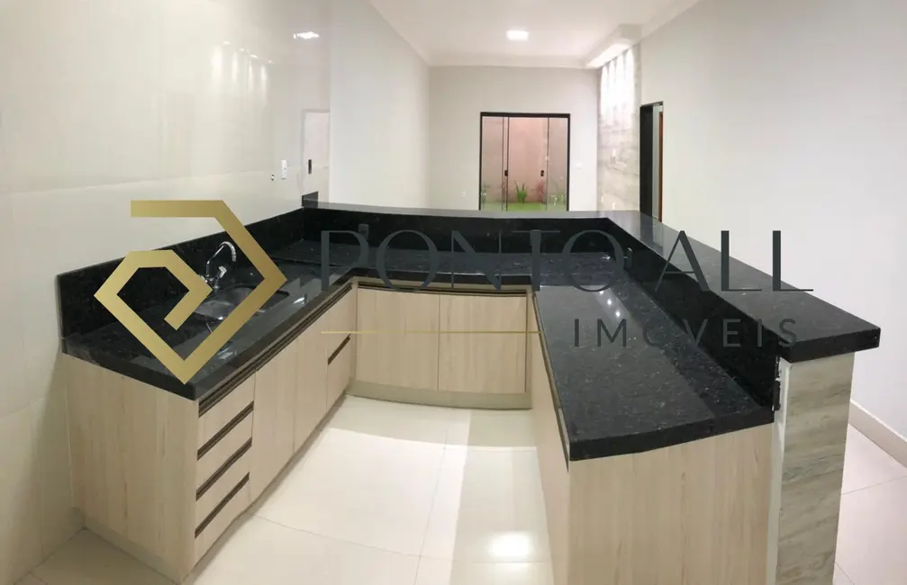 Casa com 3 quartos à venda, 170m2 em Residencial Morumbi, Uberaba - MG - imagem 4 Foto 4 de Casa com 3 quartos à venda, 170m2 em Residencial Morumbi, Uberaba - MG