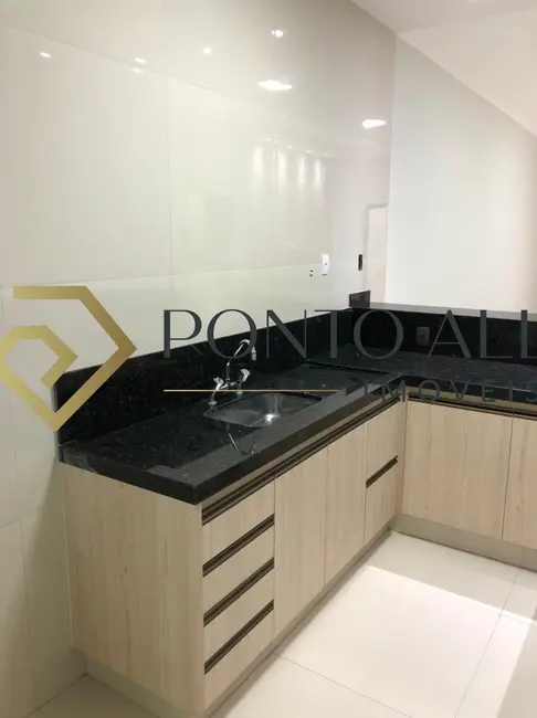 Casa com 3 quartos à venda, 170m2 em Residencial Morumbi, Uberaba - MG - imagem 5 Foto 5 de Casa com 3 quartos à venda, 170m2 em Residencial Morumbi, Uberaba - MG