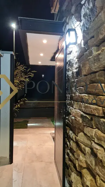 Foto 9 de Casa de Condomínio com 3 quartos à venda, 176m2 em Estância dos Ipês, Uberaba - MG