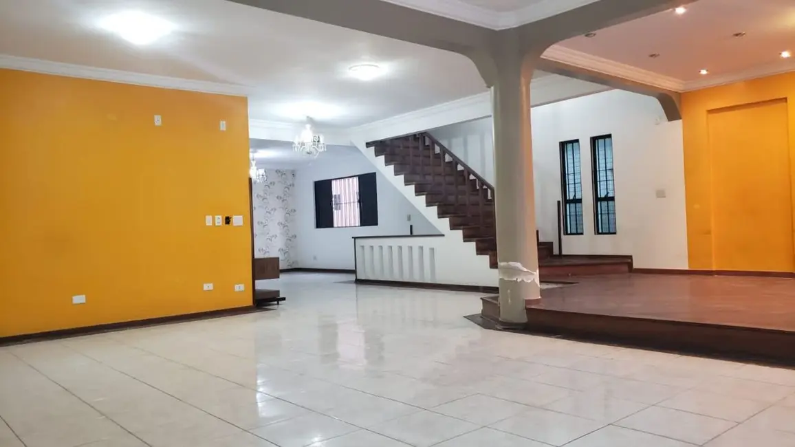 Casa com 3 quartos à venda, 345m2 em Embaré, Santos - SP - imagem 8 Foto 8 de Casa com 3 quartos à venda, 345m2 em Embaré, Santos - SP