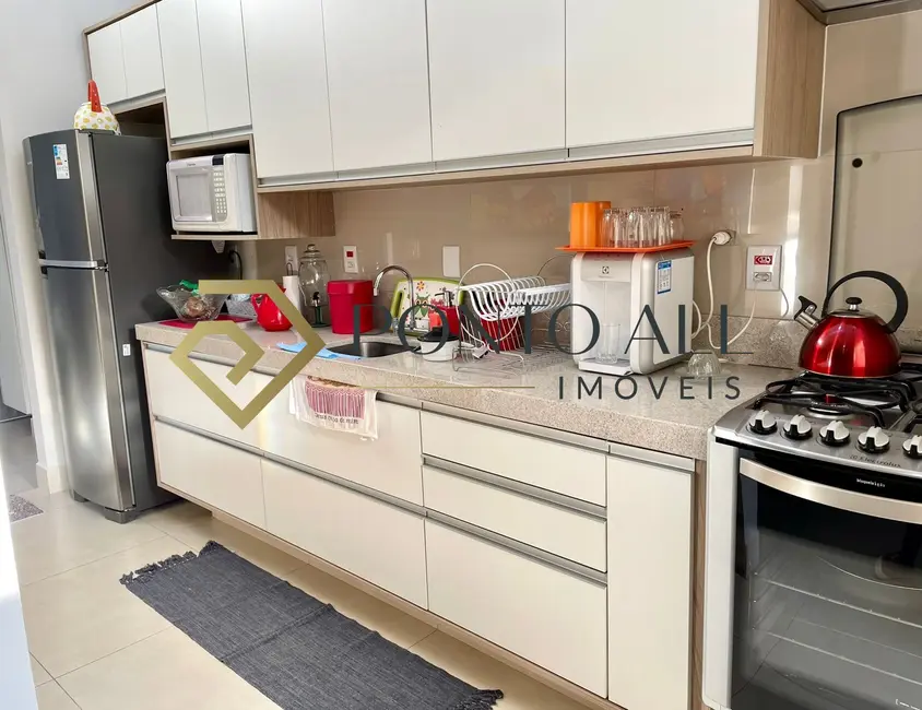 Foto 7 de Casa de Condomínio com 3 quartos à venda, 180m2 em Jardim Itaipu, Marilia - SP