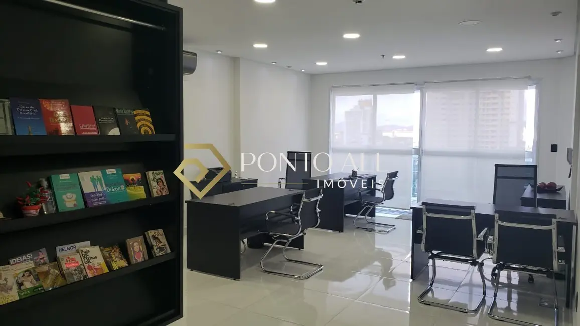 Sala Comercial para alugar, 51m2 em Gonzaga, Santos - SP - imagem 6 Foto 6 de Sala Comercial para alugar, 51m2 em Gonzaga, Santos - SP