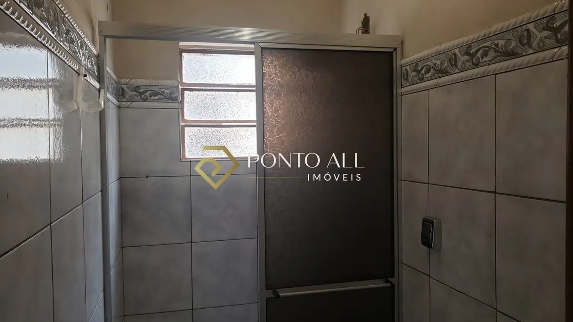 Casa com 3 quartos à venda, 145m2 em Estados Unidos, Uberaba - MG - imagem 9 Foto 9 de Casa com 3 quartos à venda, 145m2 em Estados Unidos, Uberaba - MG