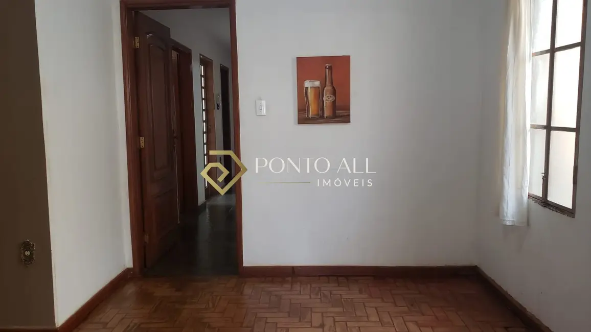 Casa com 3 quartos à venda, 145m2 em Estados Unidos, Uberaba - MG - imagem 5 Foto 5 de Casa com 3 quartos à venda, 145m2 em Estados Unidos, Uberaba - MG