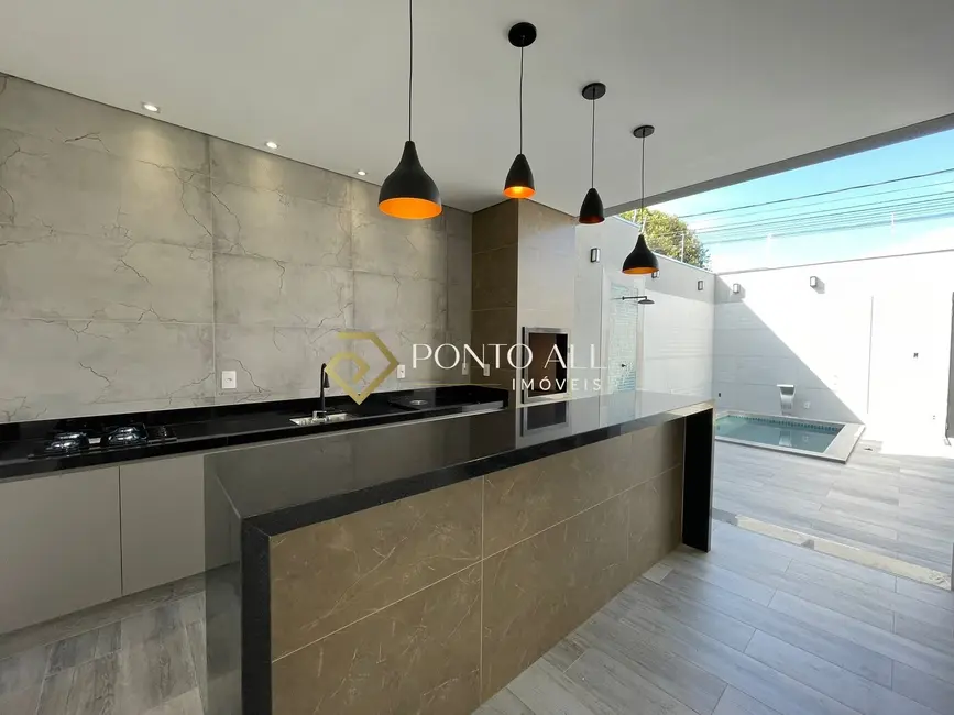 Casa com 4 quartos à venda, 280m2 em Jardim do Lago, Uberaba - MG - imagem 6 Foto 6 de Casa com 4 quartos à venda, 280m2 em Jardim do Lago, Uberaba - MG