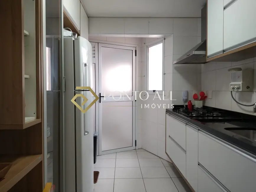 Apartamento com 3 quartos para alugar, 80m2 em Gonzaga, Santos - SP - imagem 5 Foto 5 de Apartamento com 3 quartos para alugar, 80m2 em Gonzaga, Santos - SP