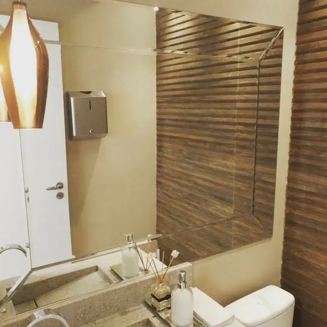 Sala Comercial para alugar, 10m2 em Gonzaga, Santos - SP - imagem 4 Foto 4 de Sala Comercial para alugar, 10m2 em Gonzaga, Santos - SP