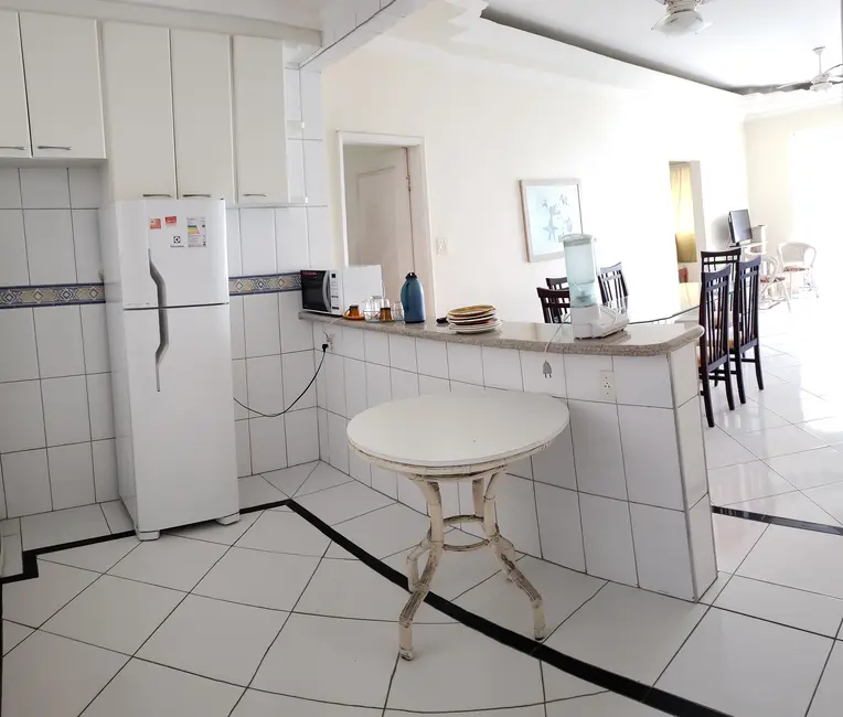 Apartamento com 3 quartos à venda, 130m2 em Pitangueiras, Guaruja - SP - imagem 4 Foto 4 de Apartamento com 3 quartos à venda, 130m2 em Pitangueiras, Guaruja - SP