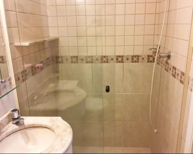 Apartamento com 3 quartos à venda, 80m2 em Guaruja - SP - imagem 8 Foto 8 de Apartamento com 3 quartos à venda, 80m2 em Guaruja - SP