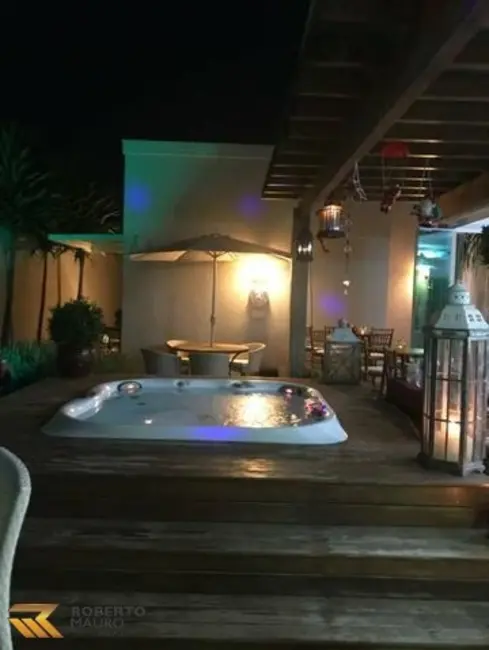 Foto 9 de Casa de Condomínio com 4 quartos à venda, 350m2 em Recreio dos Bandeirantes, Uberaba - MG