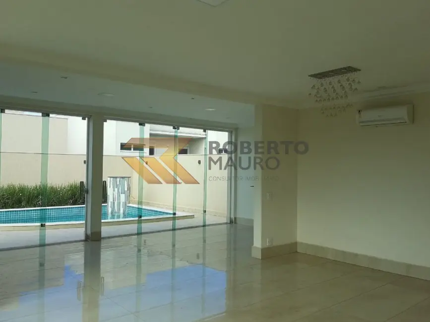 Foto 5 de Casa de Condomínio com 4 quartos à venda, 340m2 em Recreio dos Bandeirantes, Uberaba - MG