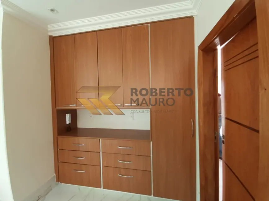 Foto 9 de Casa de Condomínio com 4 quartos à venda, 360m2 em Recreio dos Bandeirantes, Uberaba - MG