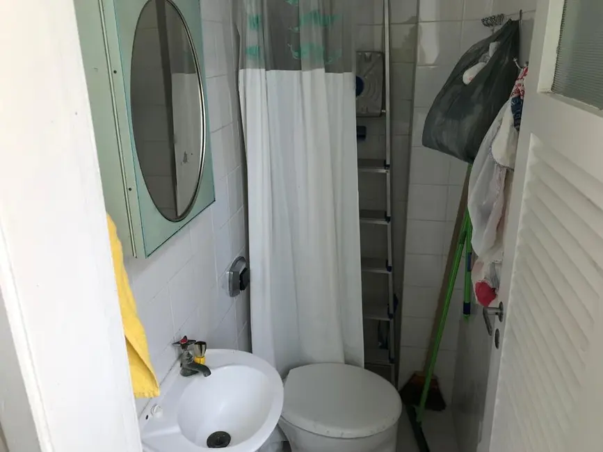 Foto 6 de Apartamento com 2 quartos à venda, 93m2 em Cabo Frio - RJ