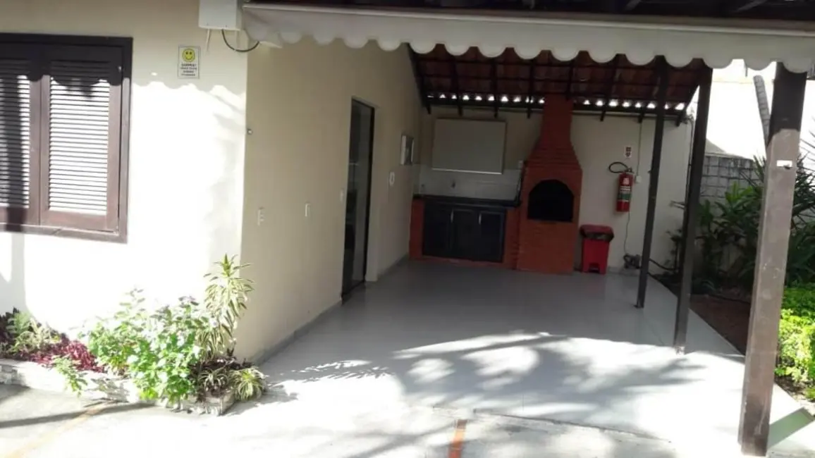 Foto 3 de Casa com 2 quartos à venda, 85m2 em Portinho, Cabo Frio - RJ