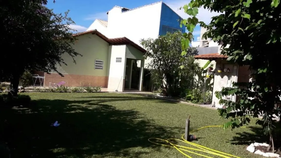 Foto 1 de Casa com 2 quartos à venda, 100m2 em Palmeiras, Cabo Frio - RJ