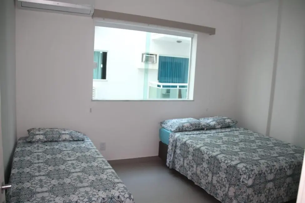 Foto 2 de Apartamento com 2 quartos à venda, 75m2 em Centro, Cabo Frio - RJ