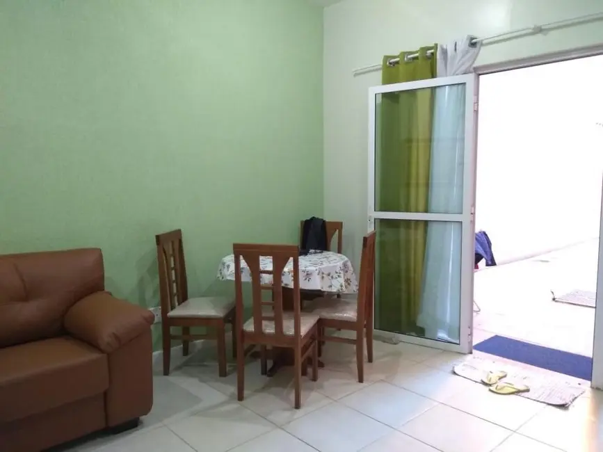 Foto 3 de Casa com 3 quartos à venda, 94m2 em Cabo Frio - RJ