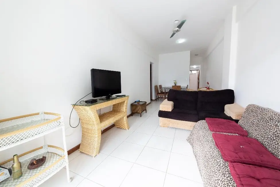 Foto 3 de Apartamento com 2 quartos à venda, 80m2 em Cabo Frio - RJ