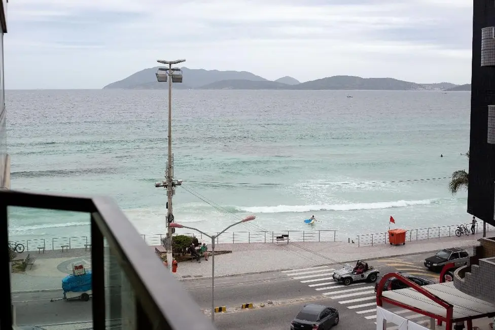 Foto 6 de Apartamento com 2 quartos à venda, 80m2 em Cabo Frio - RJ