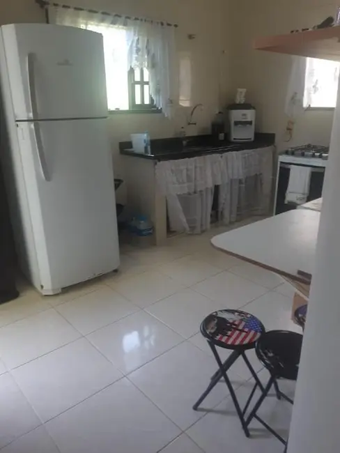 Casa com 3 quartos à venda, 112m2 em Araruama - RJ - imagem 5 Foto 5 de Casa com 3 quartos à venda, 112m2 em Araruama - RJ