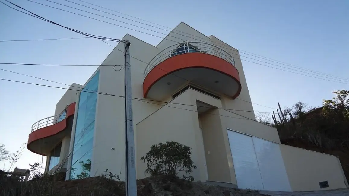 Foto 1 de Casa de Condomínio com 3 quartos à venda, 150m2 em Cabo Frio - RJ