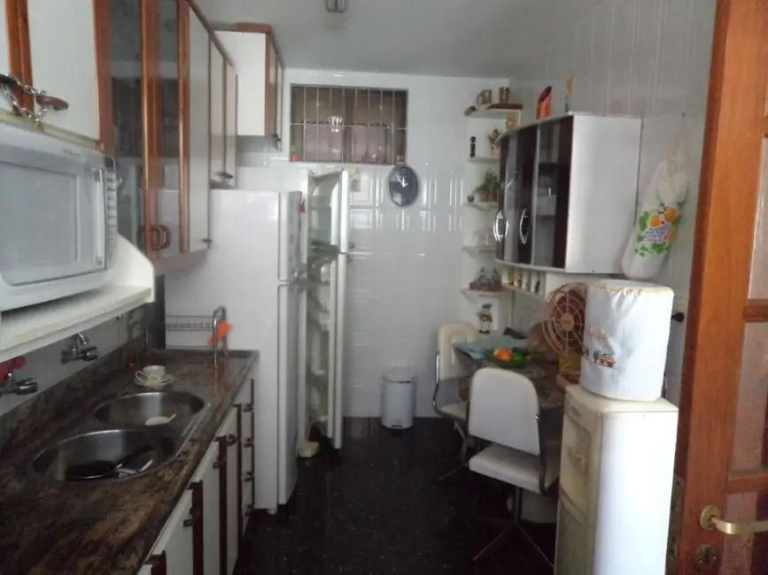 Foto 4 de Apartamento com 3 quartos à venda, 105m2 em Centro, Cabo Frio - RJ