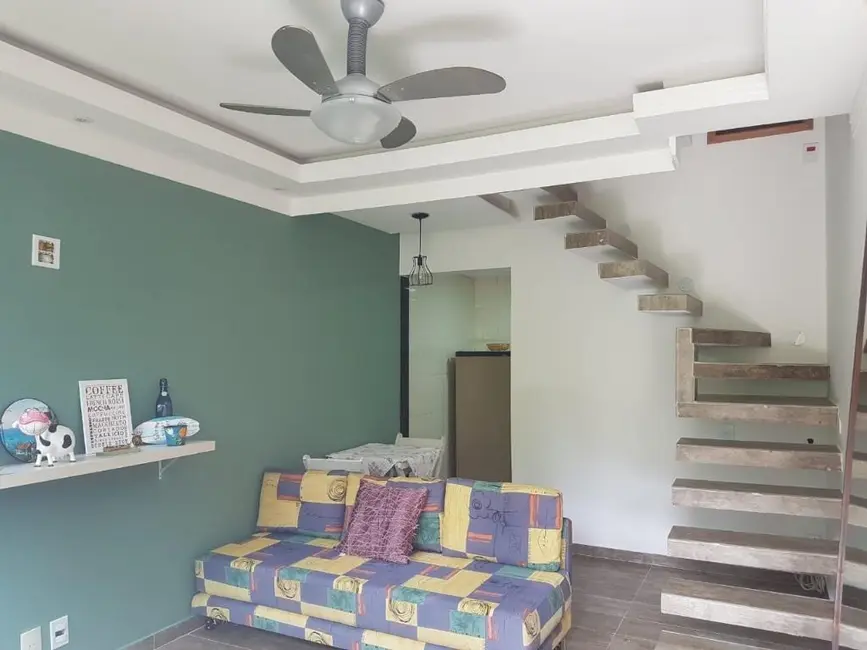 Foto 3 de Casa com 1 quarto à venda, 50m2 em Vila Nova, Cabo Frio - RJ