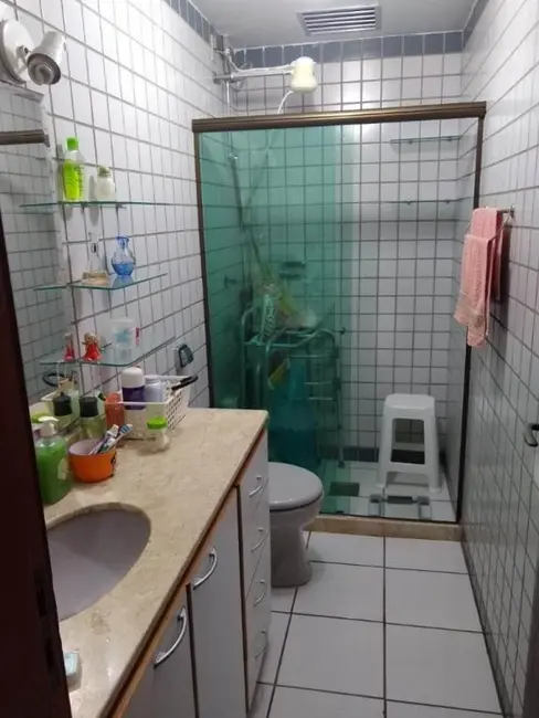 Apartamento com 2 quartos à venda, 119m2 em Centro, Cabo Frio - RJ - imagem 9 Foto 9 de Apartamento com 2 quartos à venda, 119m2 em Centro, Cabo Frio - RJ