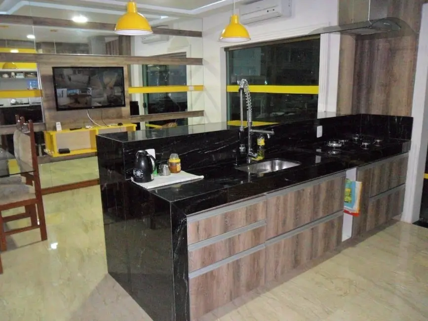 Casa com 3 quartos à venda, 225m2 em Portinho, Cabo Frio - RJ - imagem 7 Foto 7 de Casa com 3 quartos à venda, 225m2 em Portinho, Cabo Frio - RJ