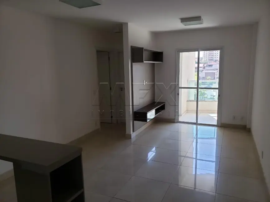 Foto 2 de Apartamento com 2 quartos à venda, 69m2 em Bauru - SP