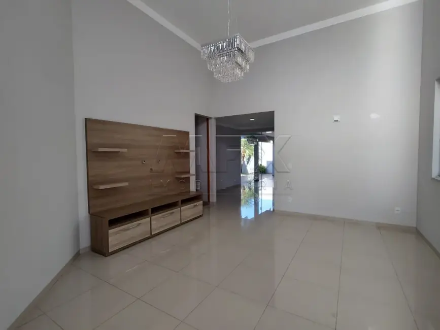 Foto 2 de Casa de Condomínio com 3 quartos à venda, 201m2 em Bauru - SP