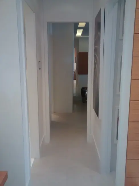 Apartamento com 3 quartos à venda, 65m2 em Del Castilho, Rio De Janeiro - RJ - imagem 8 Foto 8 de Apartamento com 3 quartos à venda, 65m2 em Del Castilho, Rio De Janeiro - RJ