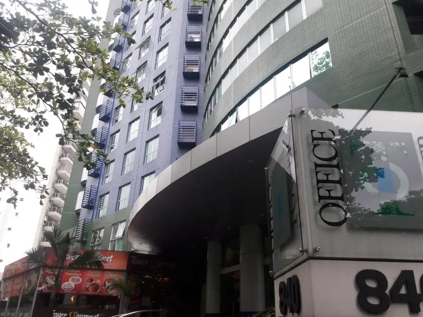 Sala Comercial à venda, 30m2 em Rio De Janeiro - RJ - imagem 1 Foto 1 de Sala Comercial à venda, 30m2 em Rio De Janeiro - RJ