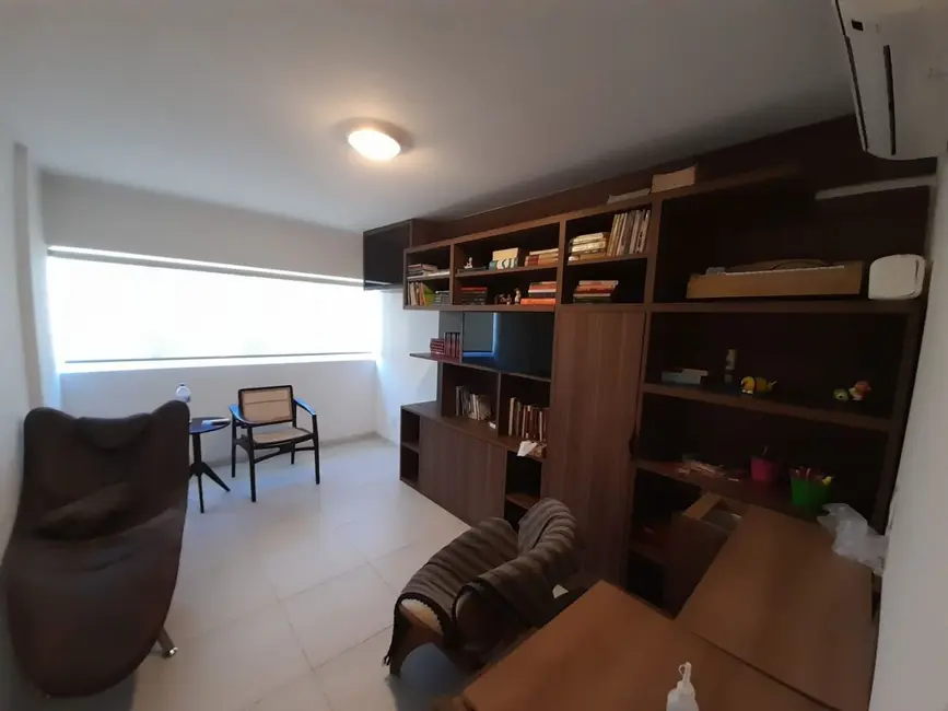 Sala Comercial para alugar, 23m2 em Rio De Janeiro - RJ - imagem 2 Foto 2 de Sala Comercial para alugar, 23m2 em Rio De Janeiro - RJ