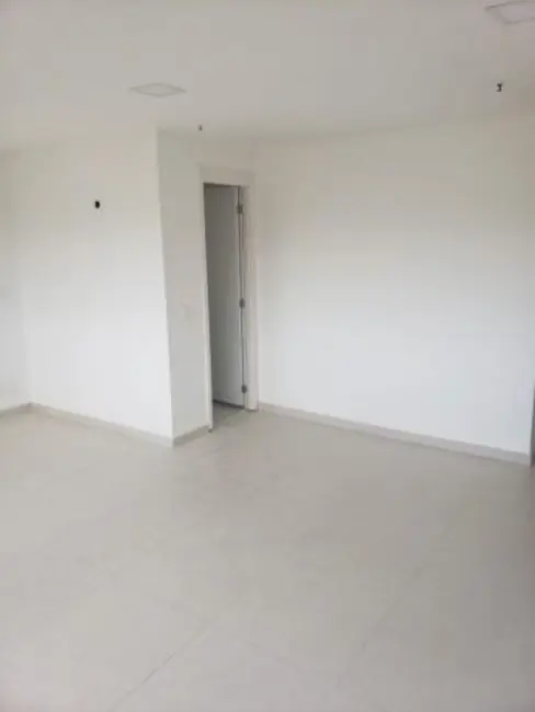 Sala Comercial à venda, 37m2 em Rio De Janeiro - RJ - imagem 4 Foto 4 de Sala Comercial à venda, 37m2 em Rio De Janeiro - RJ