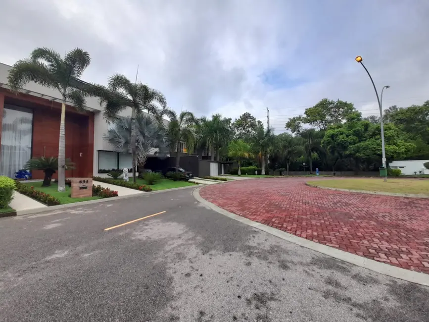 Casa de Condomínio com 4 quartos à venda, 900m2 em Rio De Janeiro - RJ - imagem 5 Foto 5 de Casa de Condomínio com 4 quartos à venda, 900m2 em Rio De Janeiro - RJ