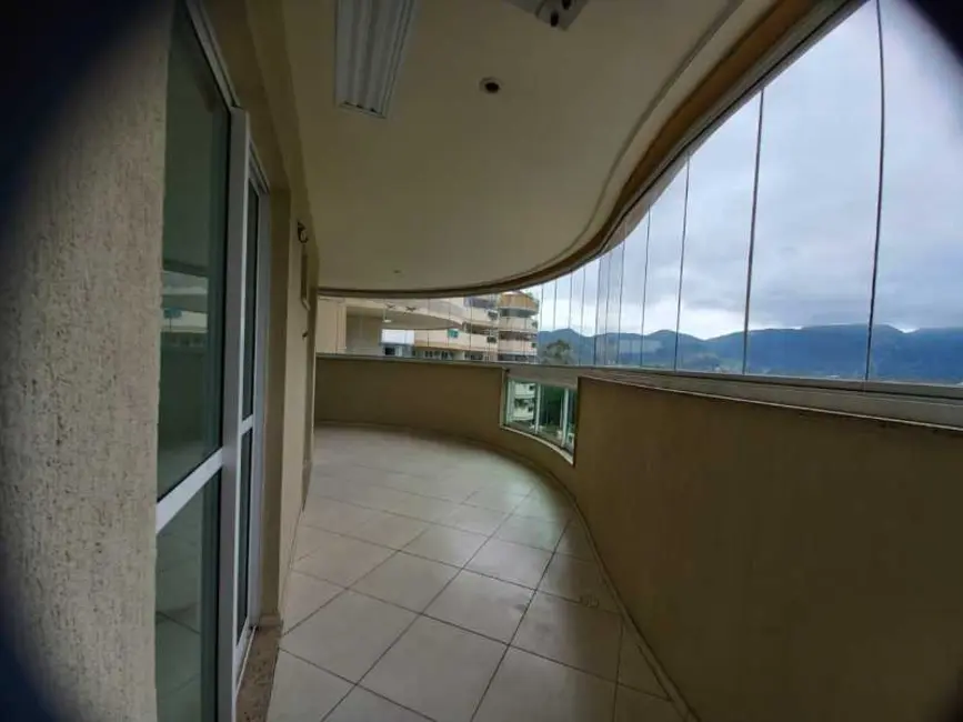 Foto 1 de Apartamento com 2 quartos à venda em Rio De Janeiro - RJ