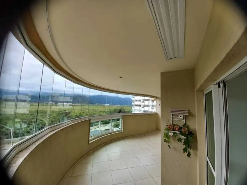 Foto 2 de Apartamento com 2 quartos à venda em Rio De Janeiro - RJ