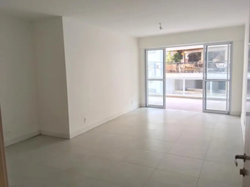 Apartamento com 2 quartos à venda, 117m2 em Rio De Janeiro - RJ - imagem 5 Foto 5 de Apartamento com 2 quartos à venda, 117m2 em Rio De Janeiro - RJ